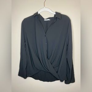 womens black long sleeve blouse!